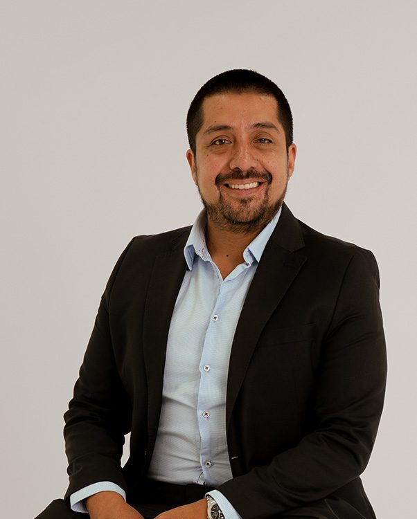 Daniel-Zambrano-Abogado-In-house-Corporativo-y-MA-Gamboa-Garcia-Roldan-Co Daniel Andrés Zambrano